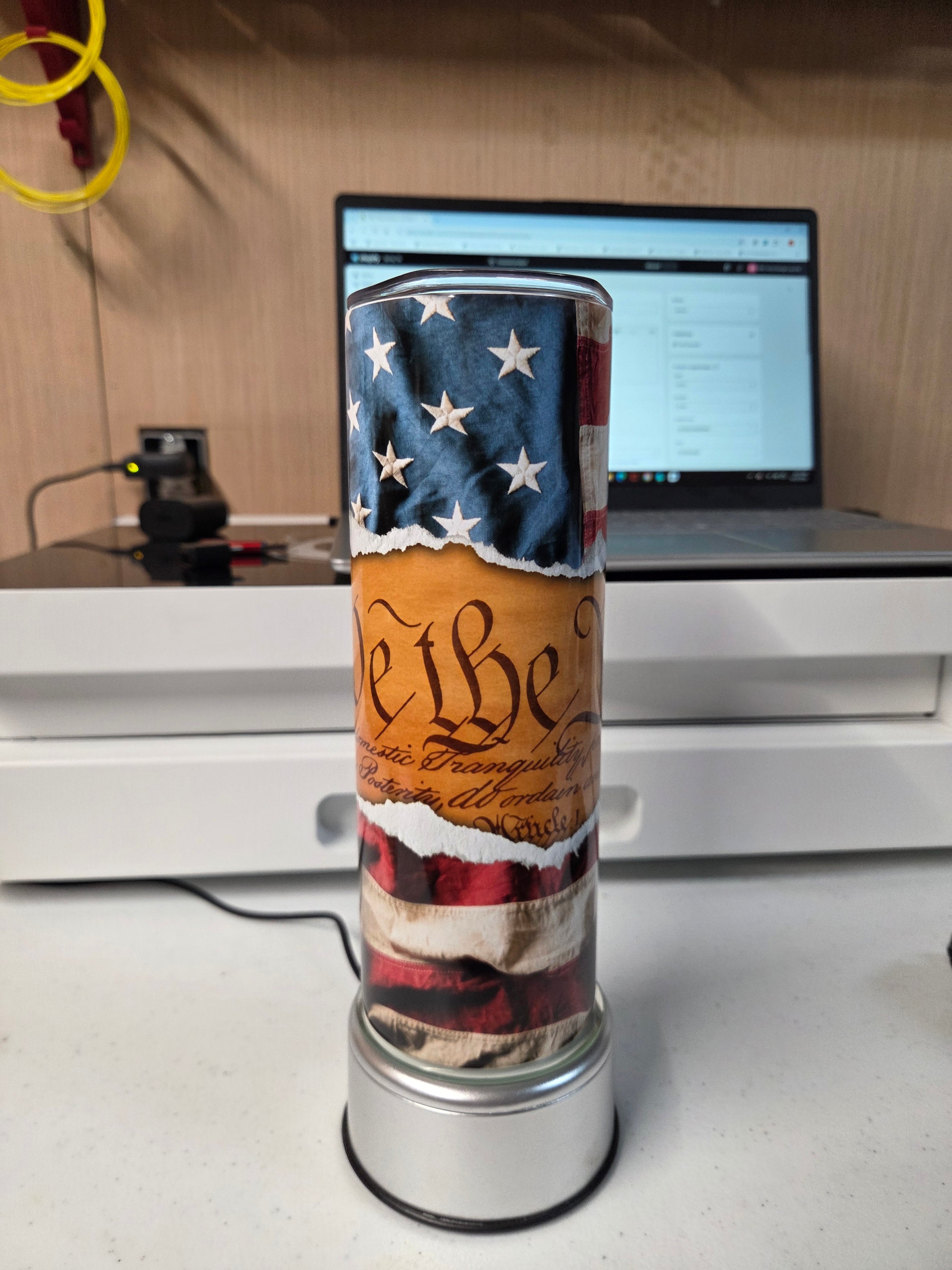 40 Oz tumbler